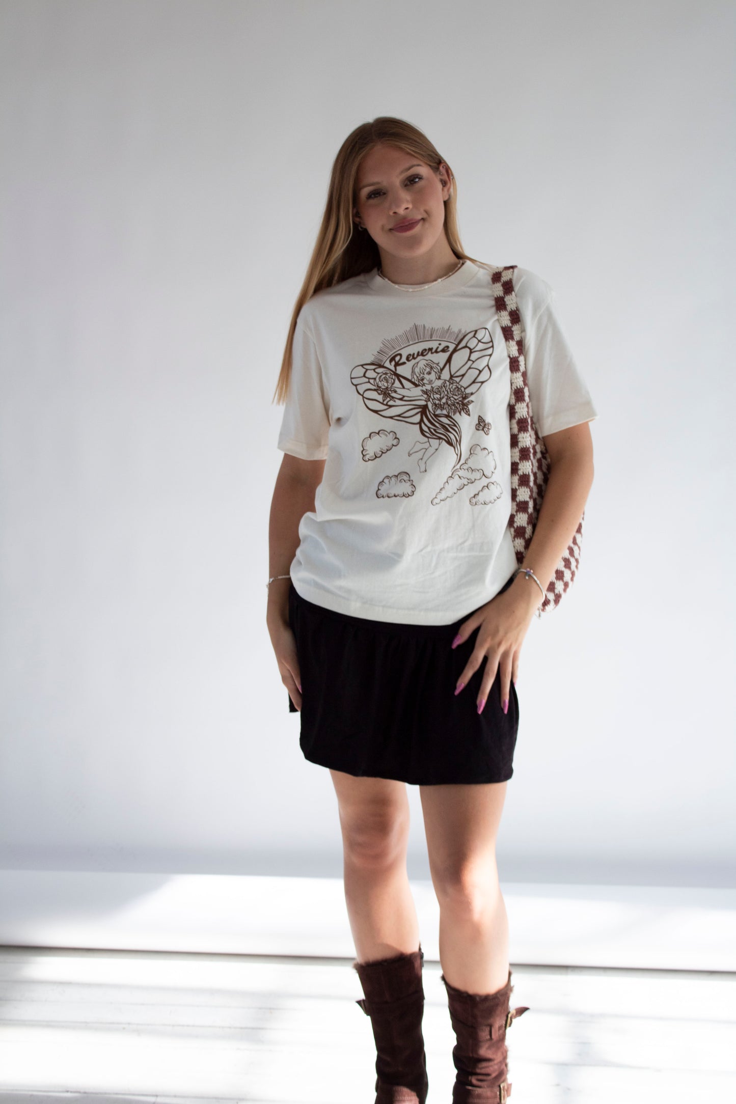 Reverie Angel Brown Organic Cotton Graphic Tee